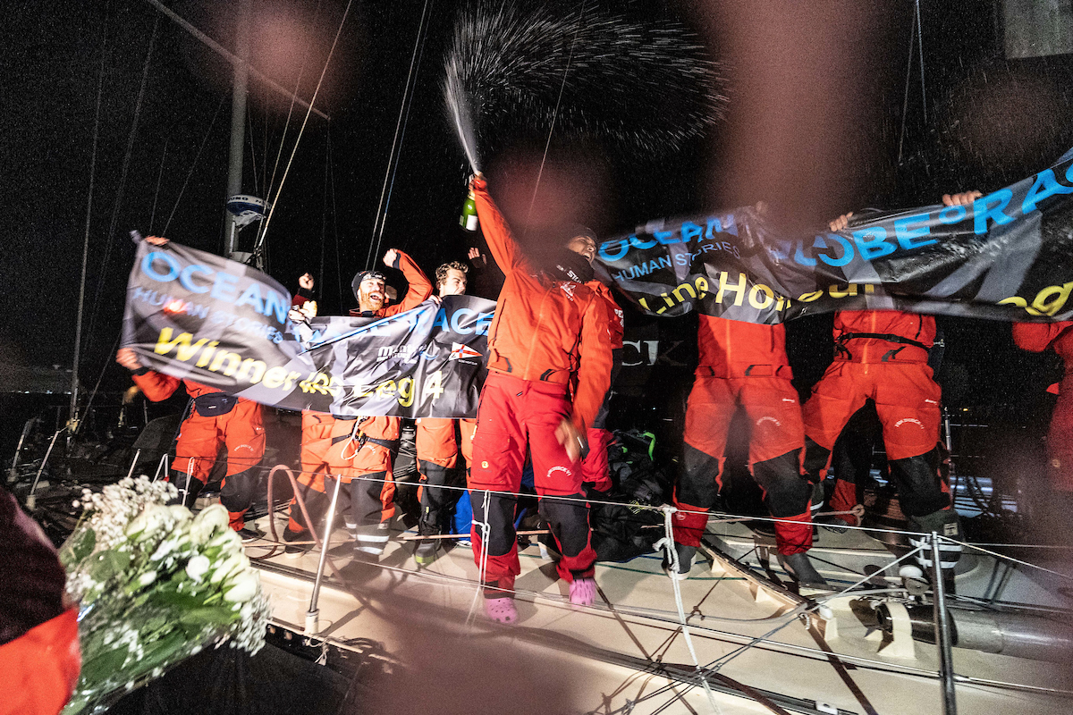 ¡Pen Duick VI triunfa en la McIntyre Ocean Globe Race!
